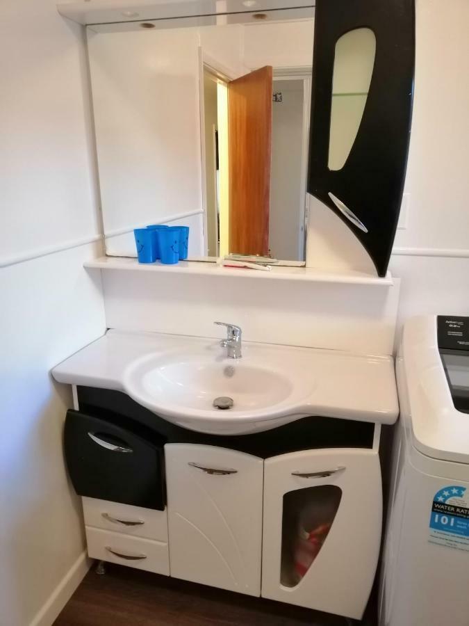 Homestay Double Room, Near The City Center Christchurch Kültér fotó